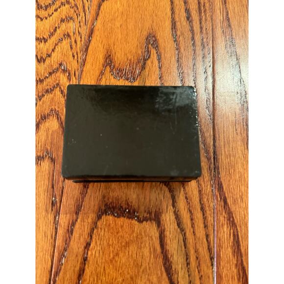 Russian Lacquered Black Trinket Box Artist Signed Crane Loon Bird Flying Forest - Picture 8 of 16